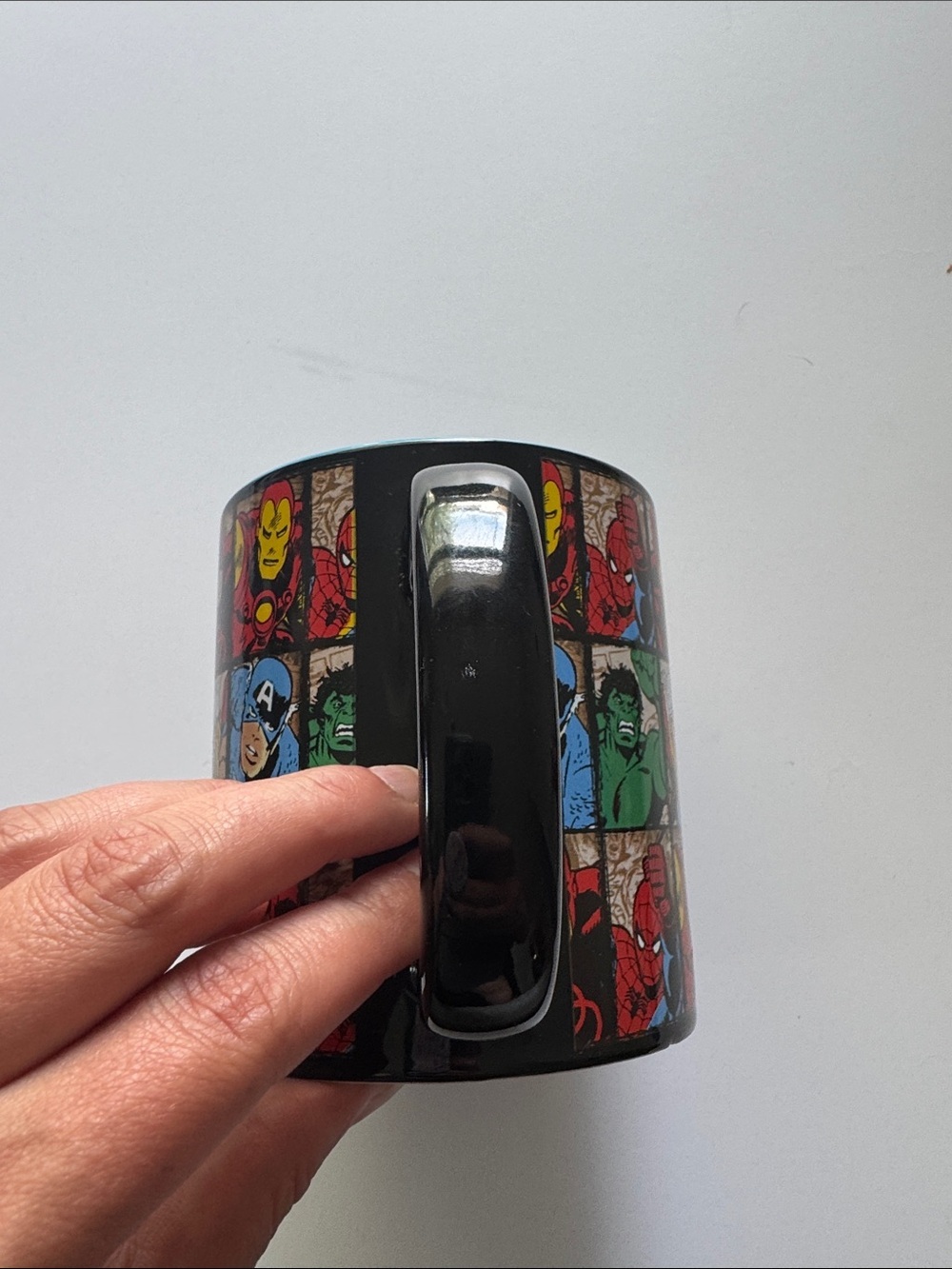 Marvel Black Mug with Multicolor Classic Superheroes - Picture 5 of 5
